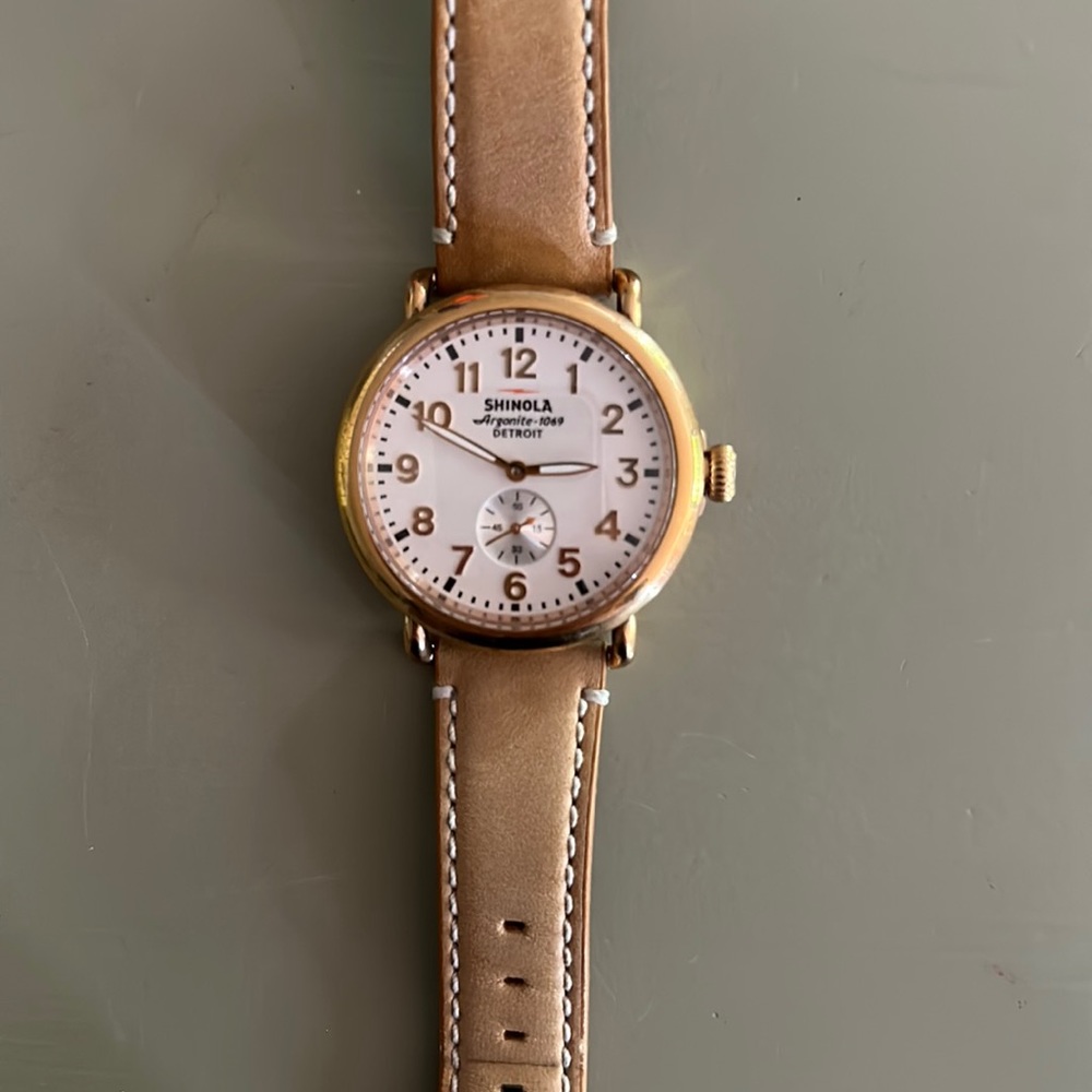 SHINOLA watch